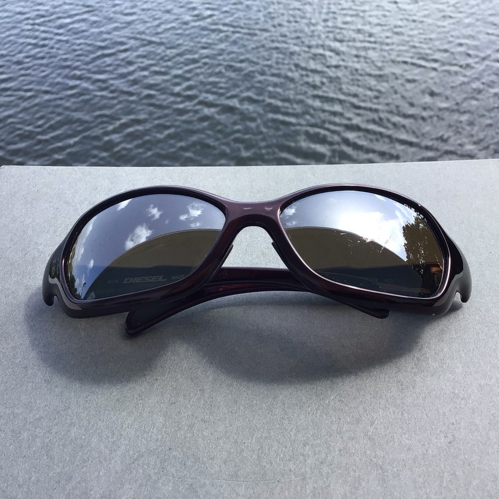 Rare Diesel Optar Glossy Burgundy Wrap Sunglasses Dark Smoke Lens Made in Italy